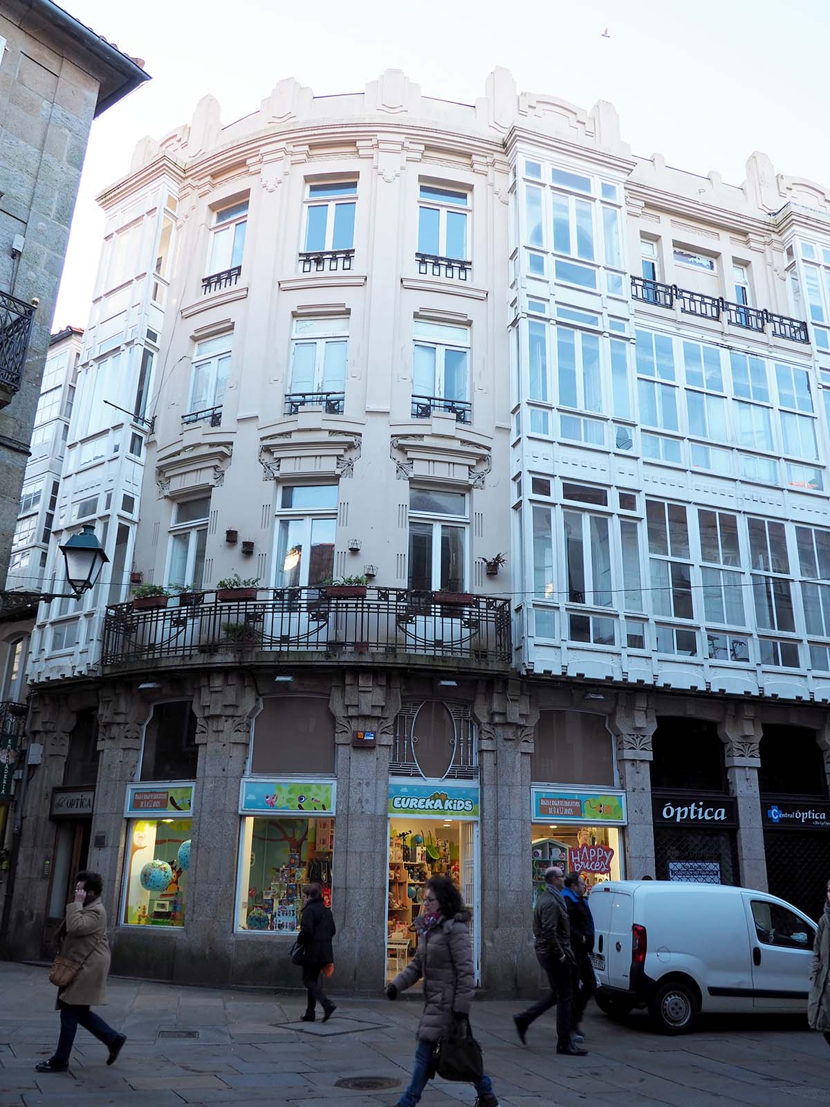 Rua orfas. Modernismo Santiago Compostela